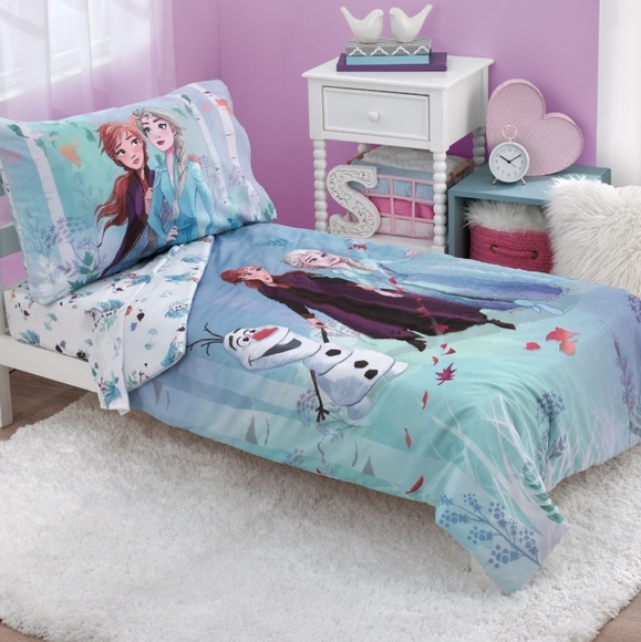 Frozen 4pc toddler bedding set - Picture 2 of 5